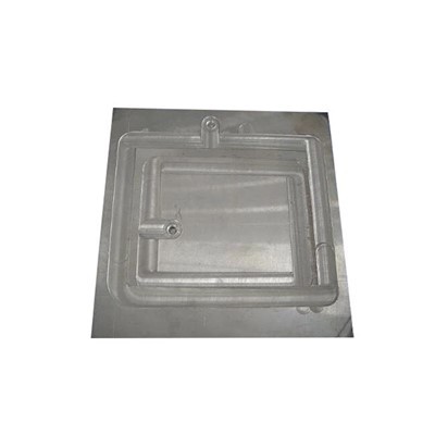 Kvapalinová chladiaca doska